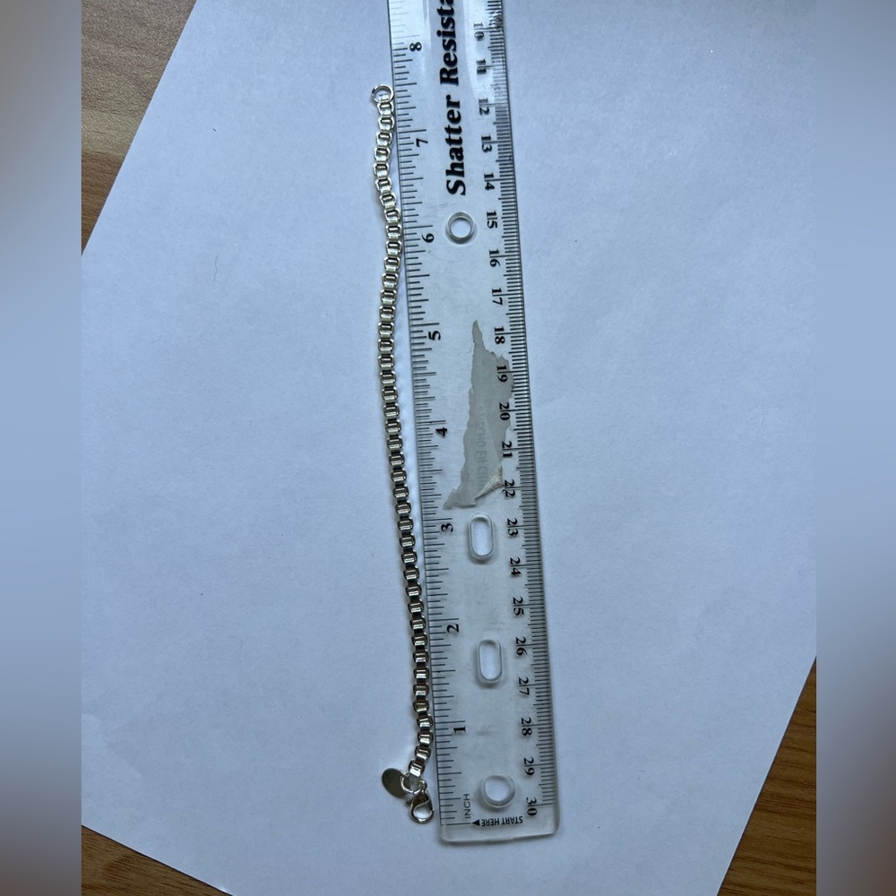 Silver Tone Box Chain Bracelet - Picture 7 of 7